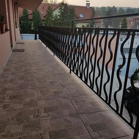 Apartmany Maly Princ ボイニツェ エクステリア 写真
